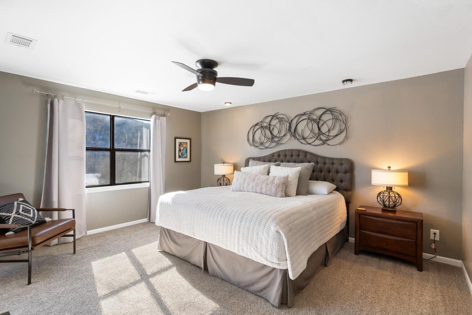 Lavish Branson Escape With Resort And Lake Access Exteriör bild